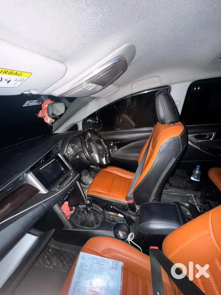 Toyota Innova 2.4v 2019