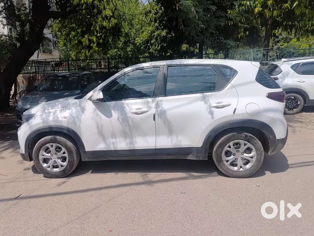 Kia Sonet 2020 Petrol Well Maintained