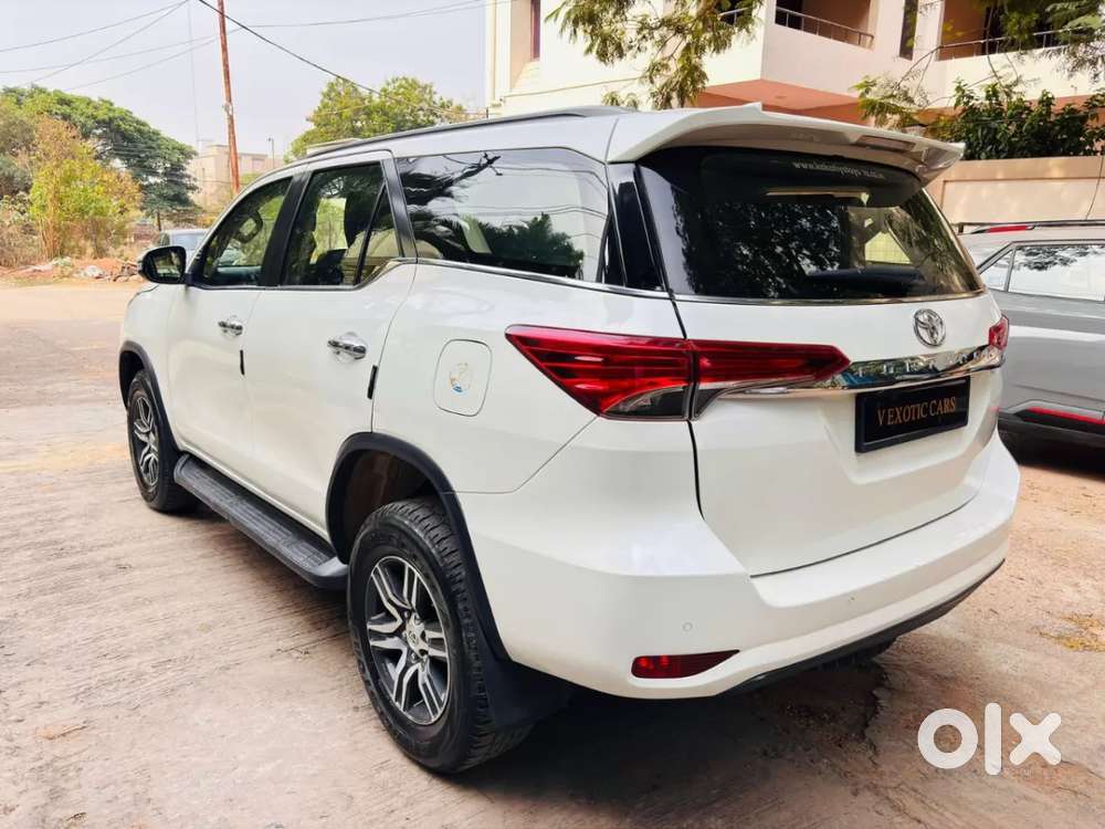 Toyota Fortuner 4x2 At 2.8 Diesel, 2020, Diesel