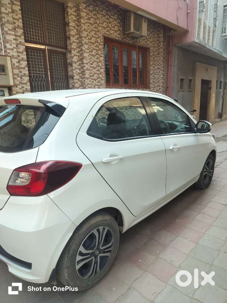 Tata Tiago Xza  Automatic 2021 Petrol Good Condition