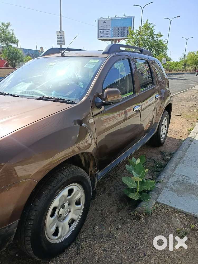 Renault Duster 2014 Diesel 77133 Km Driven