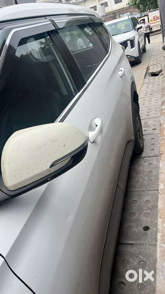 Kia Carens Clavis Petrol Manual 2025