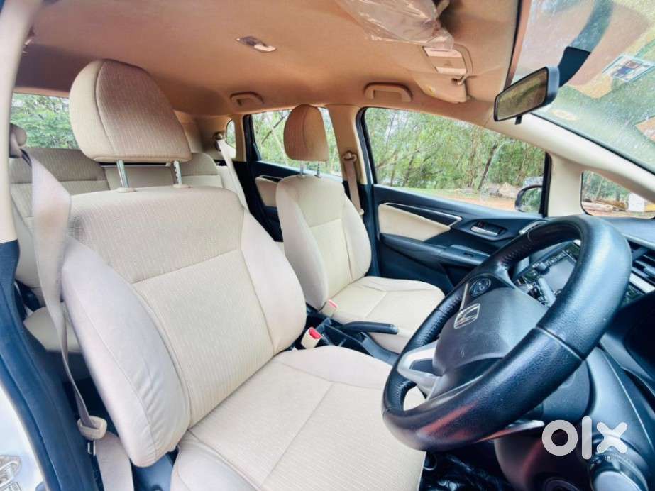 Honda Jazz V Cvt, 2017, Petrol