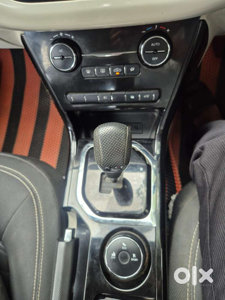 Tata Nexon 1.2 Revotron Xza Plus, 2022, Petrol