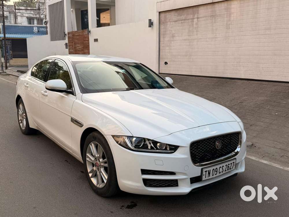 Jaguar Xe Pure, 2019, Petrol