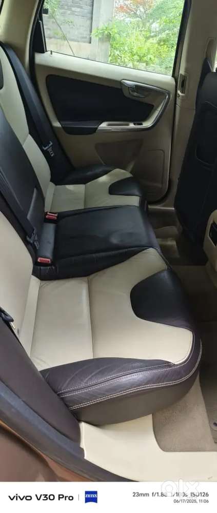 2012 Model
2013 Registration 
Volvo Xc60 D4
Diesel ⛽ 
Seal Tyres 
Auto
