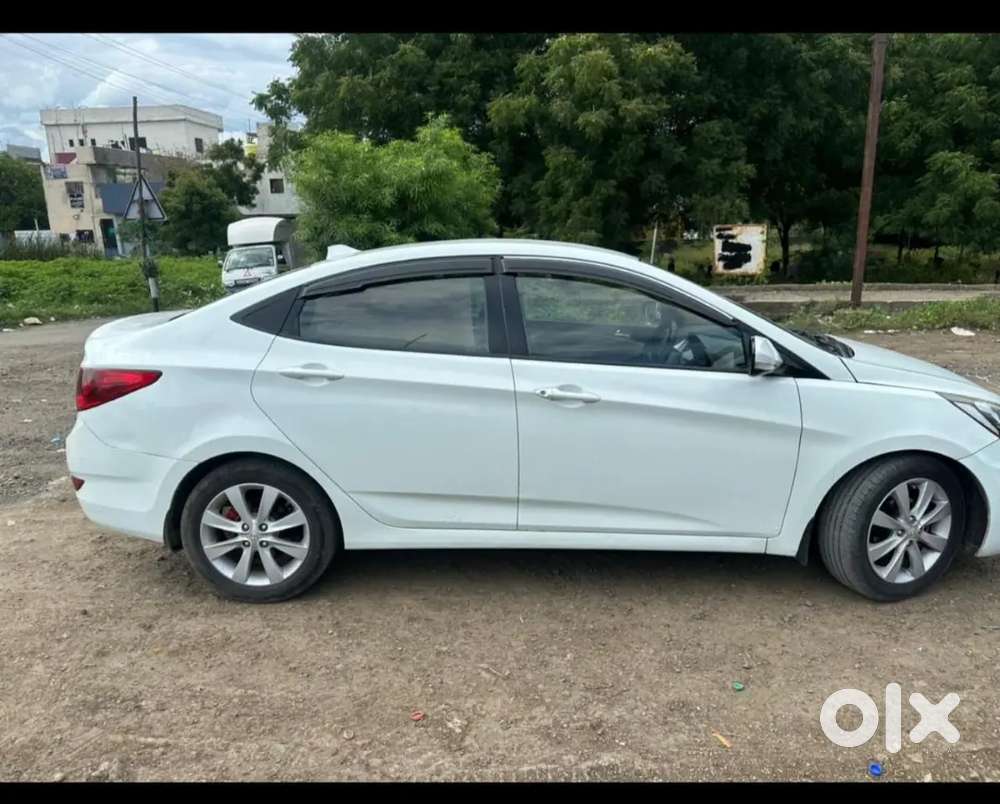 Hyundai Verna Sx 2012