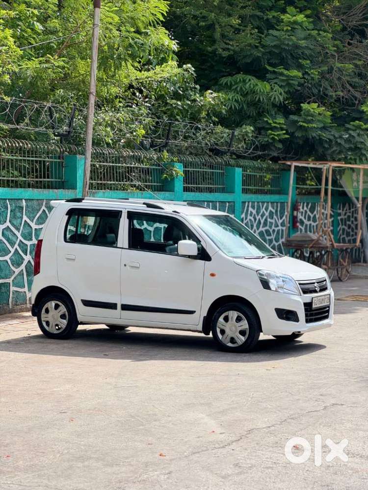 Maruti Suzuki Wagon R 1.0, 2017, Petrol