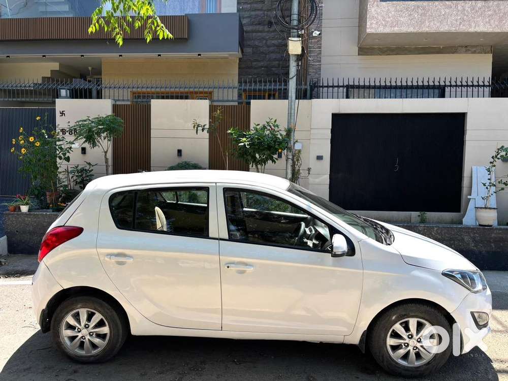 Hyundai I20 2012 Diesel Family Used Smooth And Silent Engine