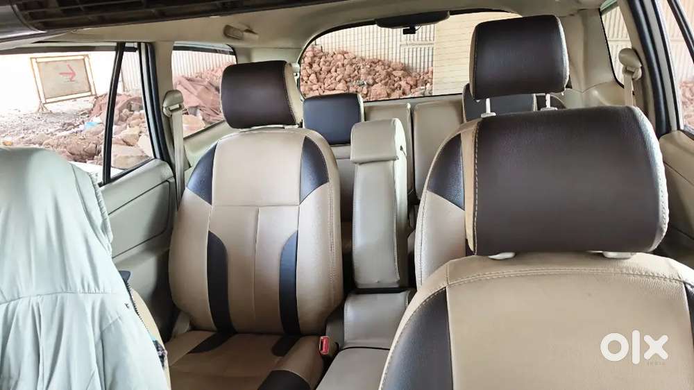 Toyota Innova Hycross 2013