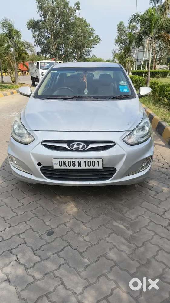 Hyundai Verna 2011 Petrol 19000 Km Driven