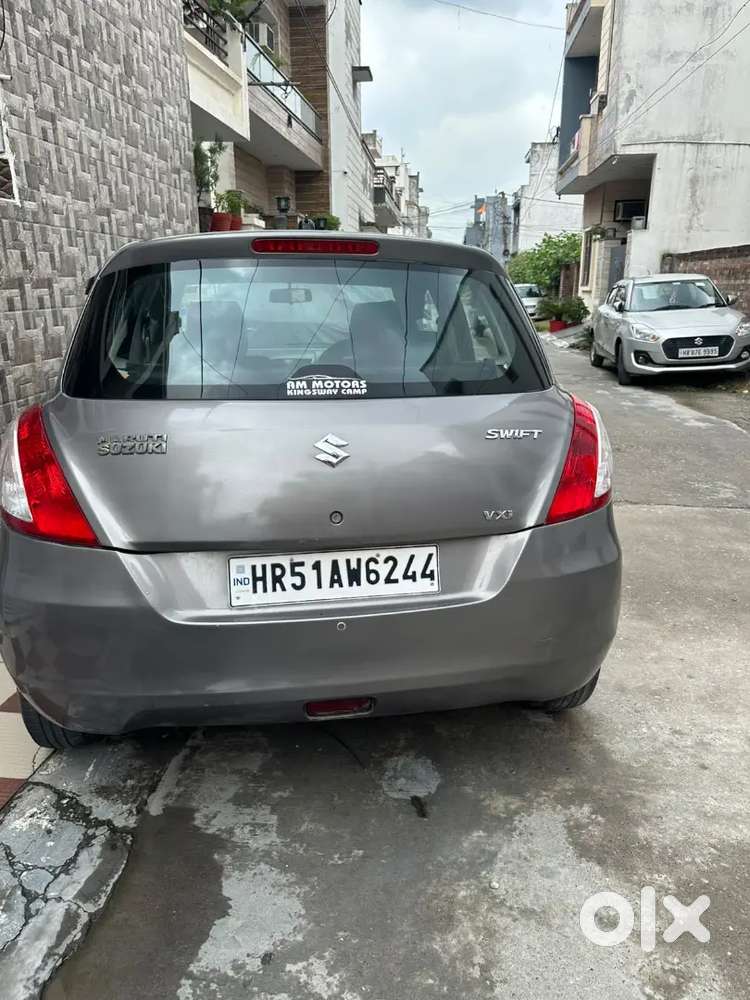Maruti Suzuki Swift Vxi 2013