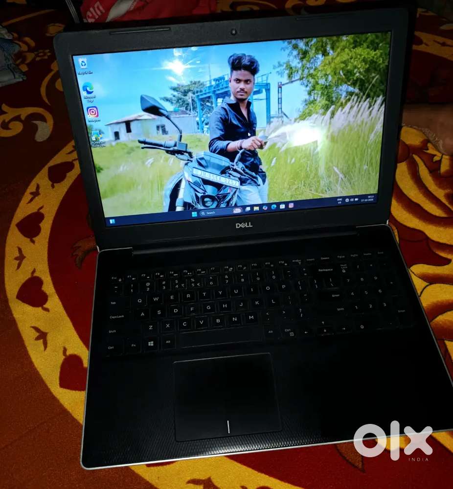 Dell Inspiron 3583 12GB RAM / 1TB HDD + 256GB SDD