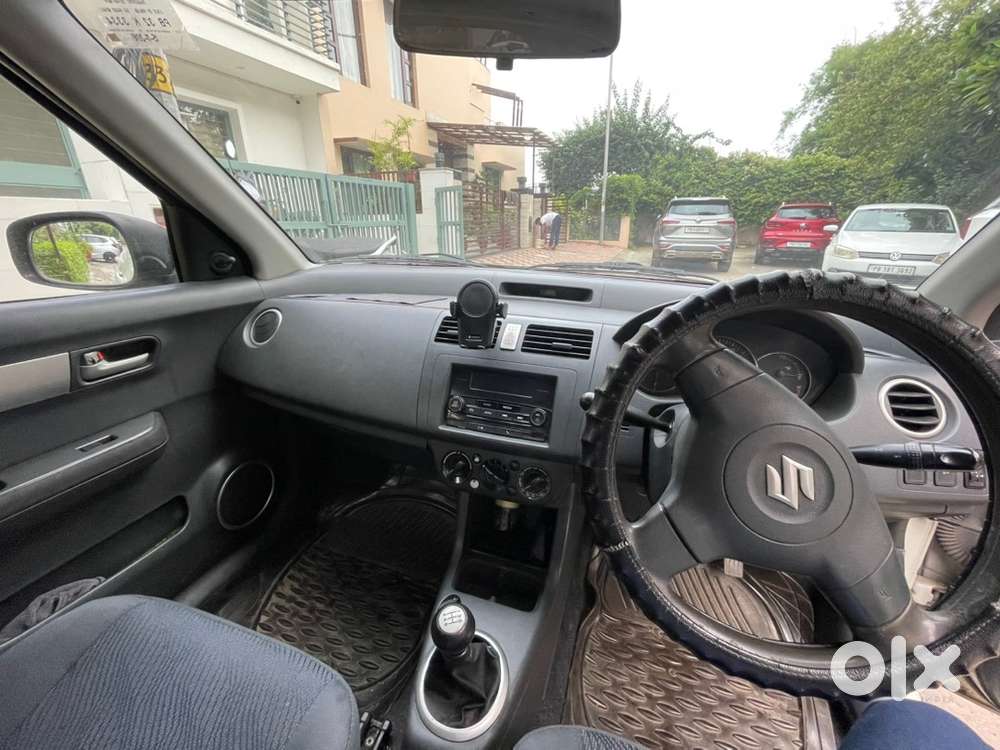 Maruti Suzuki Swift Vdi 2010