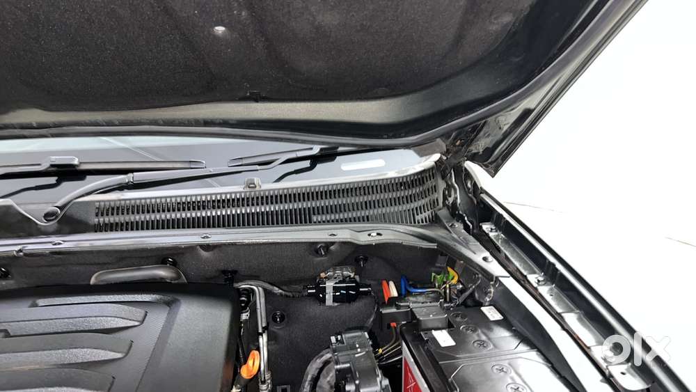 Mahindra Scorpio N Z8 Petrol Mt 7 Str, 2024, Petrol