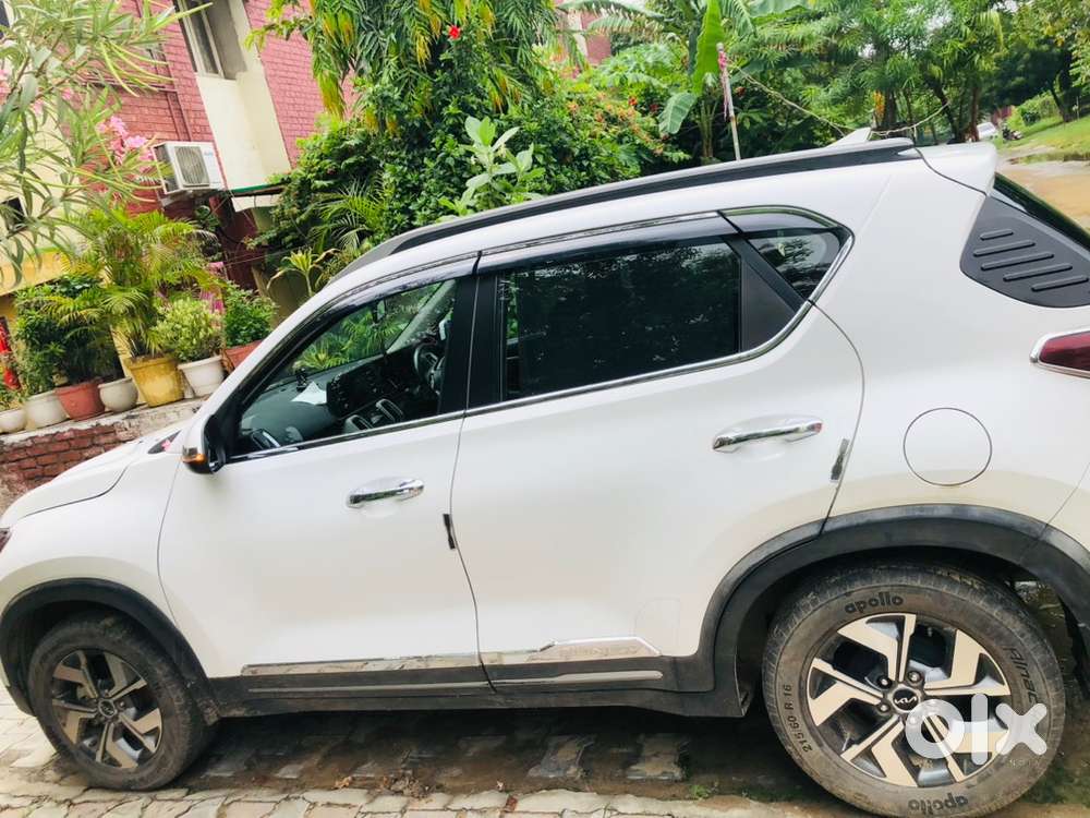 Kia Sonet Petrol 2023