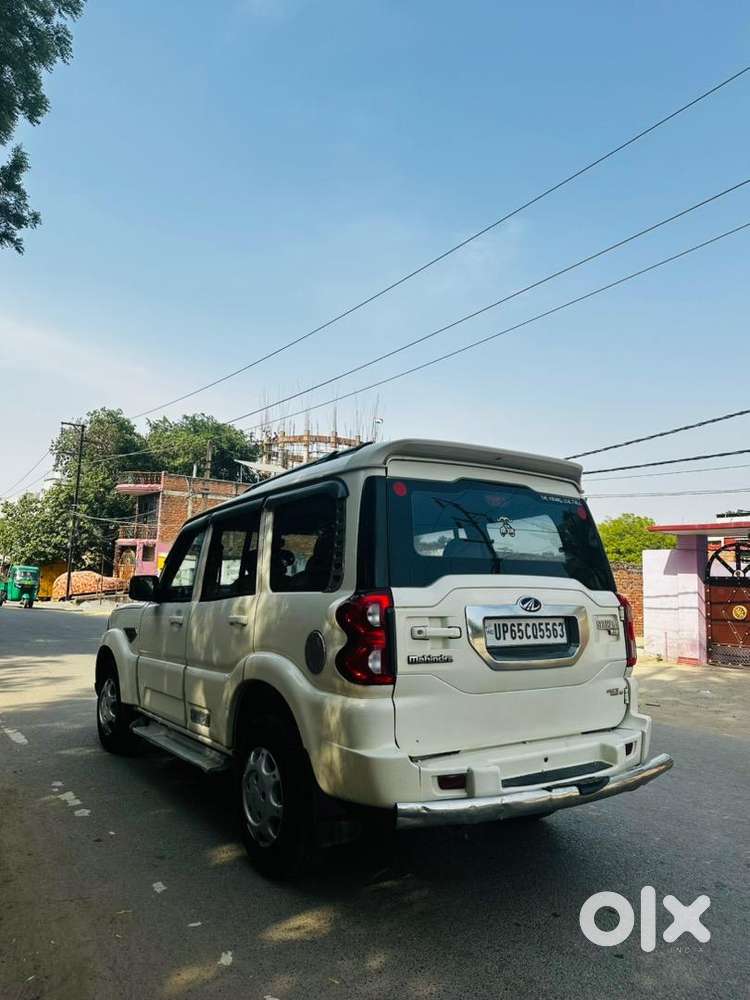 Mahindra Scorpio 2017 Diesel Well Maintained