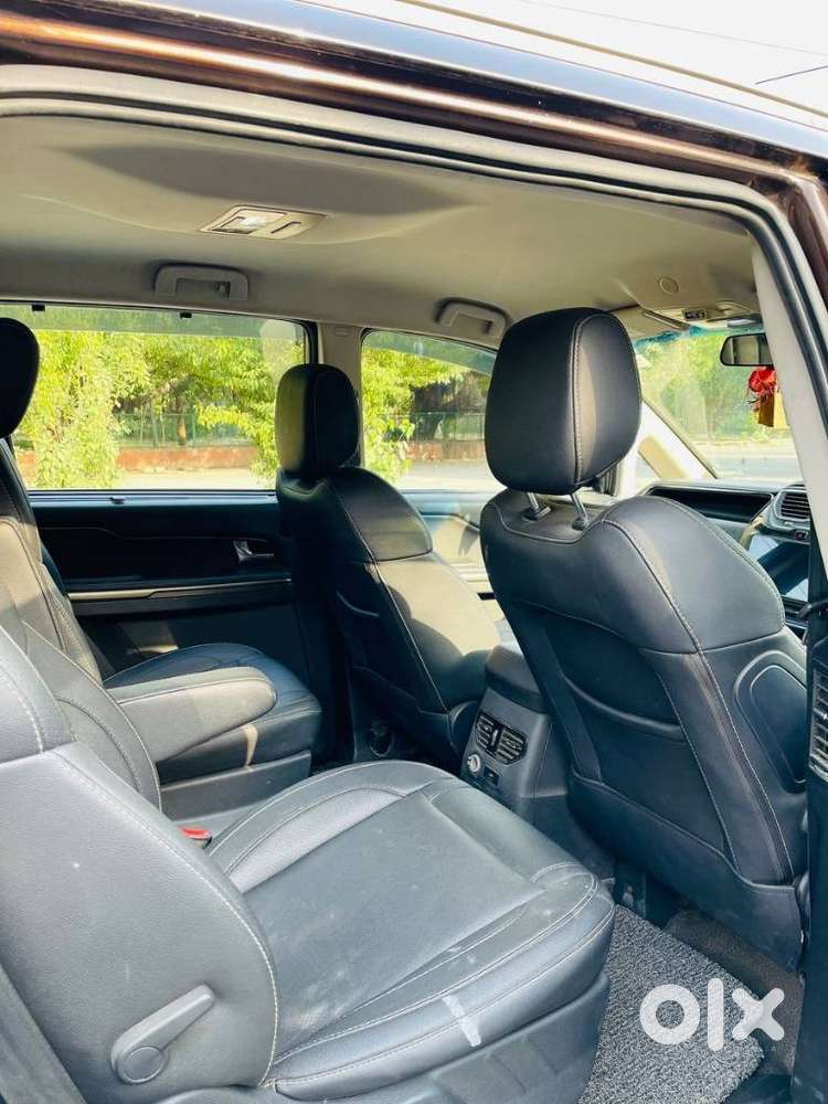 Tata Hexa Xta, 2019, Diesel