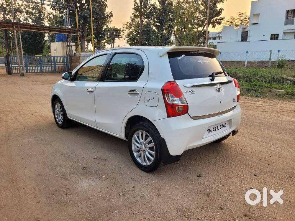 Toyota Etios Liva 2014-2016 Vx, 2015, Petrol