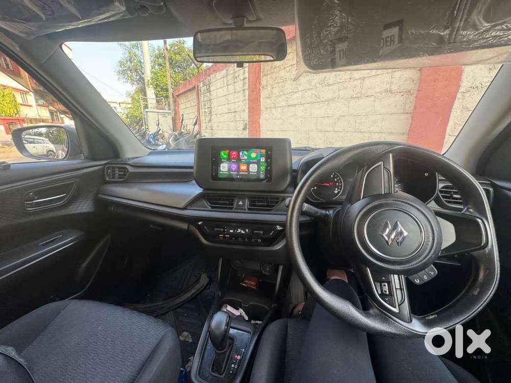 Maruti Suzuki Swift 2024 Petrol (non Negotiable)