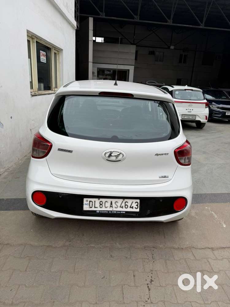 Hyundai Grand I10 Sportz(o) 1.2 Mt, 2017, Cng & Hybrids