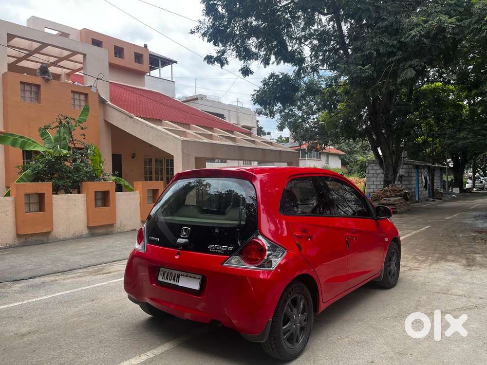 Honda Brio V Mt, 2012, Petrol