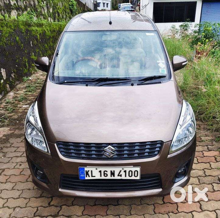 Maruti Suzuki Ertiga Zxi Plus Petrol, 2015, Petrol