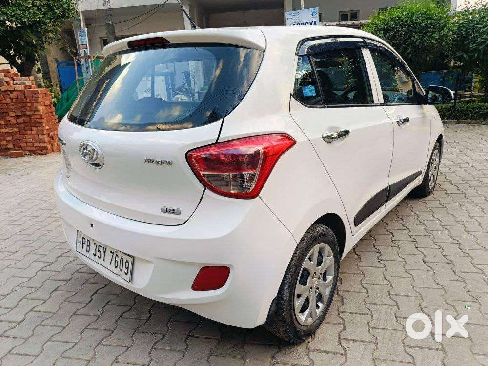 Hyundai Grand I10 Sportz O 1.2, 2016, Petrol