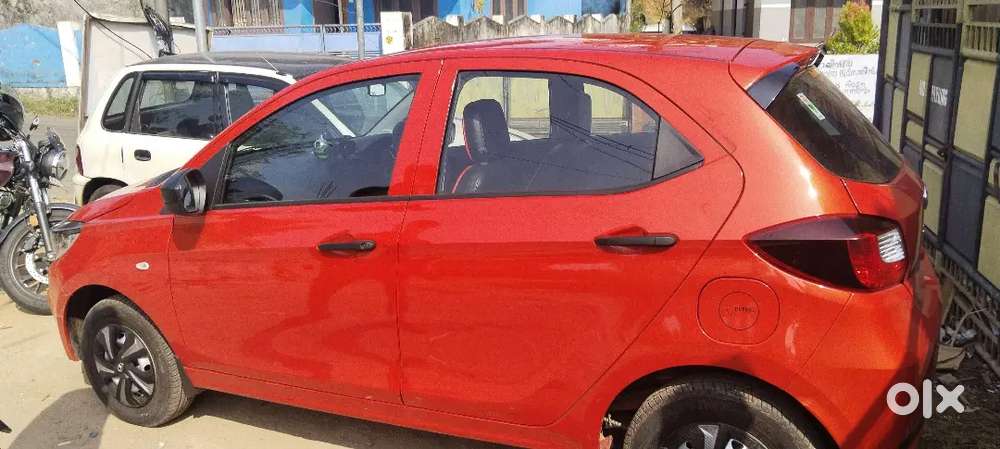 For Sale - Tata Tiago Xe Petrol Manual With Power Windows