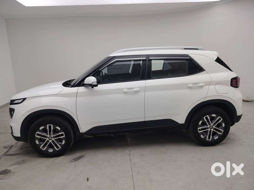 Hyundai Venue [2022-ongoing] 1.5 Crdi Sx, 2023, Diesel