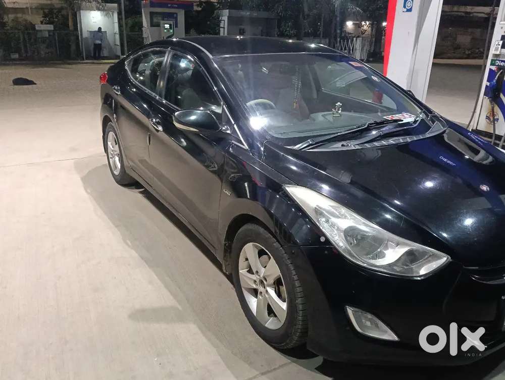 Hyundai New Elantra Diesel 2012