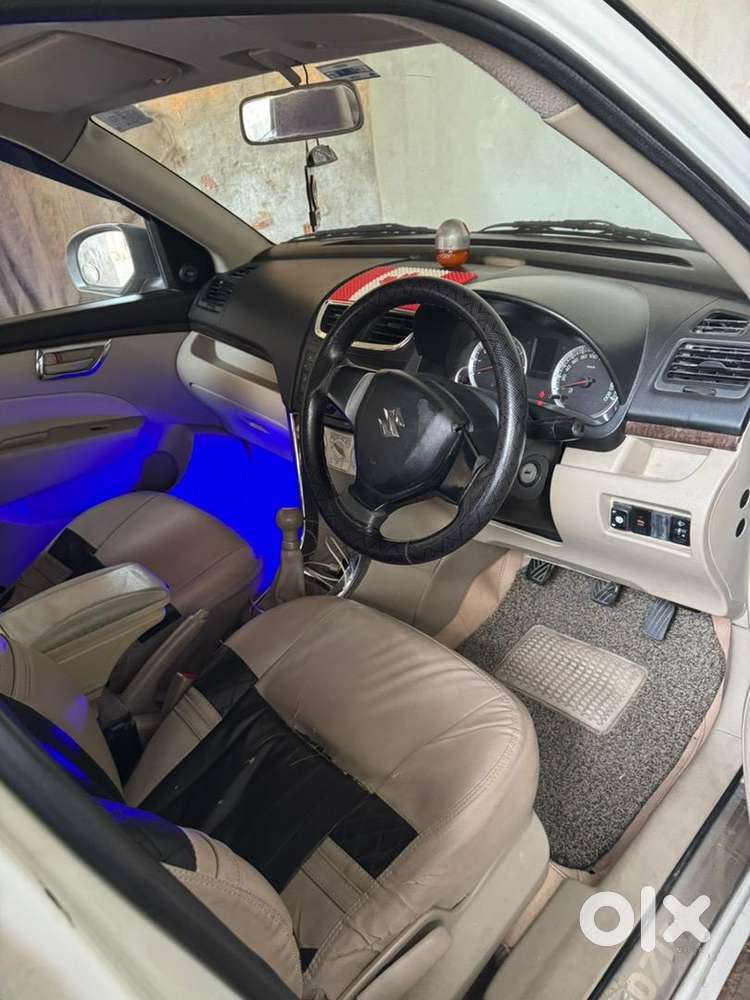 Maruti Suzuki Dzire 2017 Cng & Hybrids 130000 Km Driven