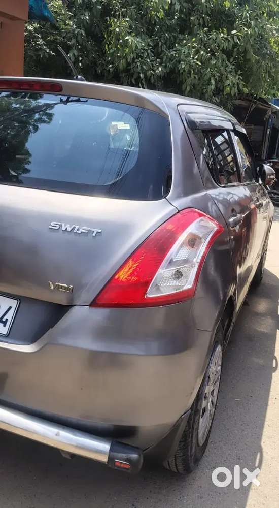 Maruti Suzuki Swift 2014 Diesel 100000 Km Driven
