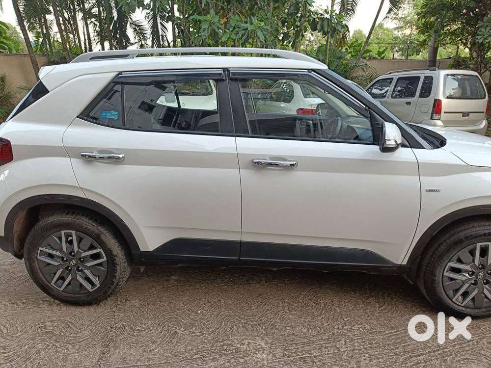 Hyundai Venue 1.0 Sx Turbo Imt, 2021, Petrol
