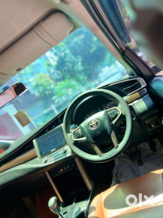 Toyota Innova Crysta 2.8z Automatic, 2018, Diesel