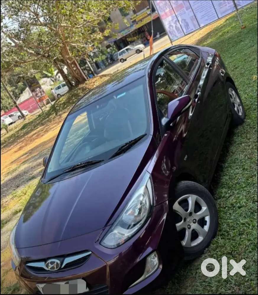 Hyundai Verna 1.6 E 2011