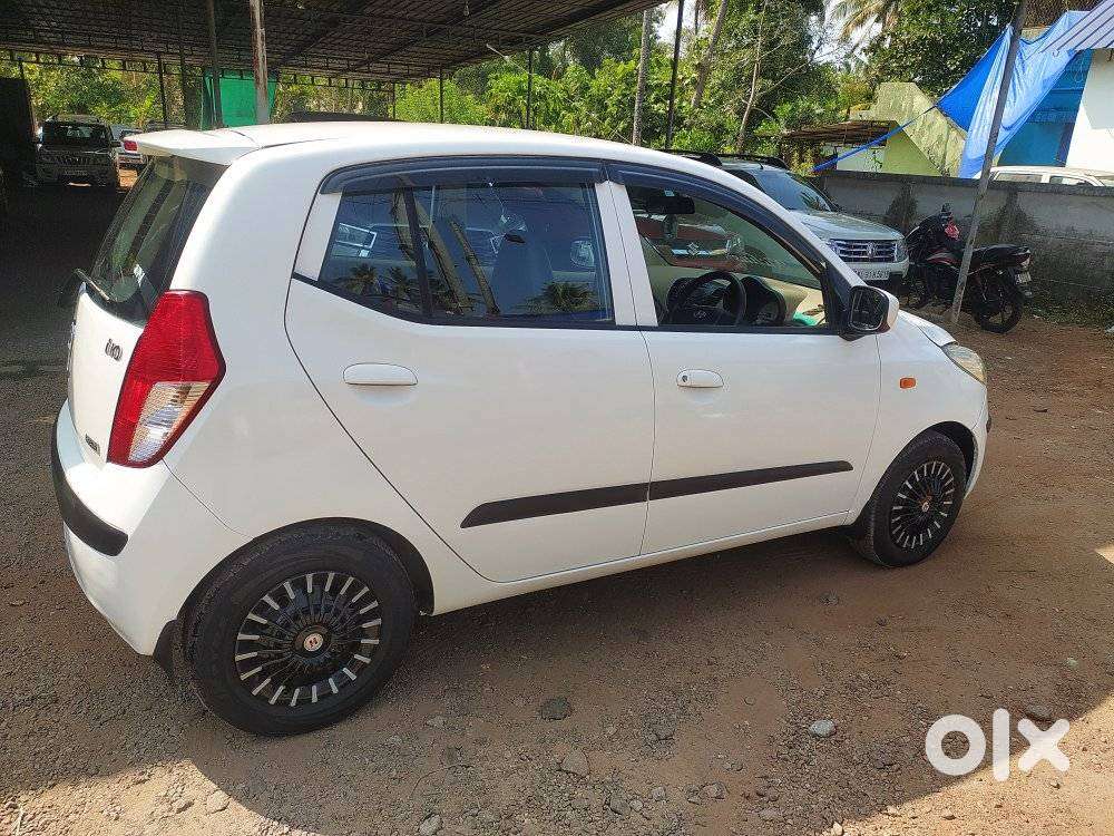 Hyundai I10 Sportz At, 2010, Petrol