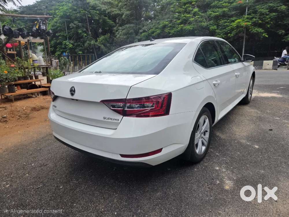 Skoda Superb [ ] 1.8 Style Tsi At, 2016, Petrol