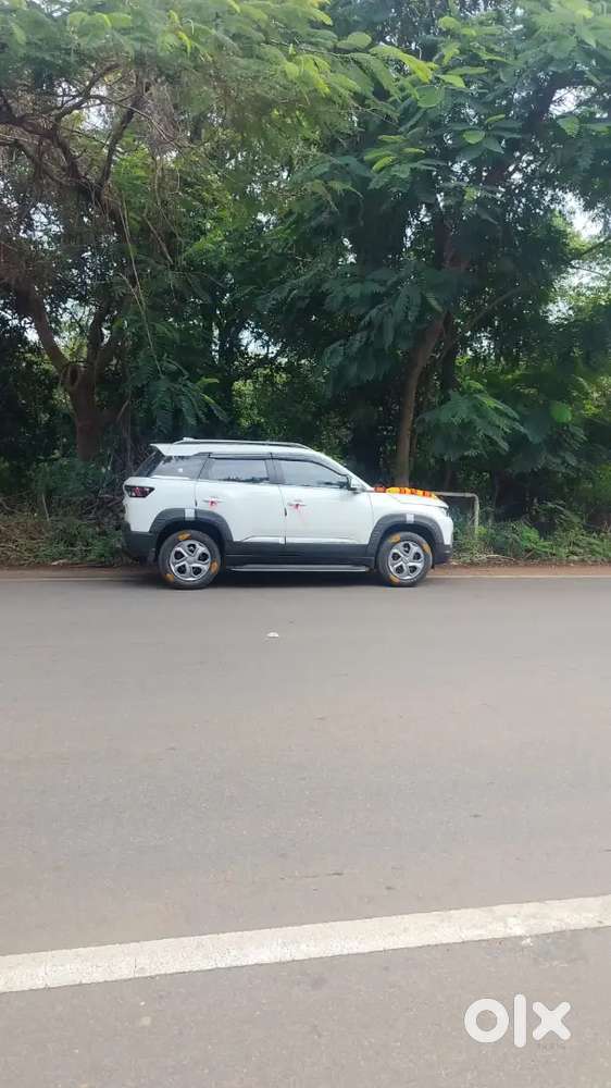 Maruti Suzuki Brezza 2025 Petrol 25000 Km Driven