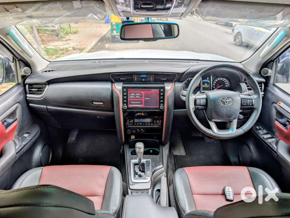 Toyota Fortuner Legender 4x2 At 2.8, 2025, Diesel