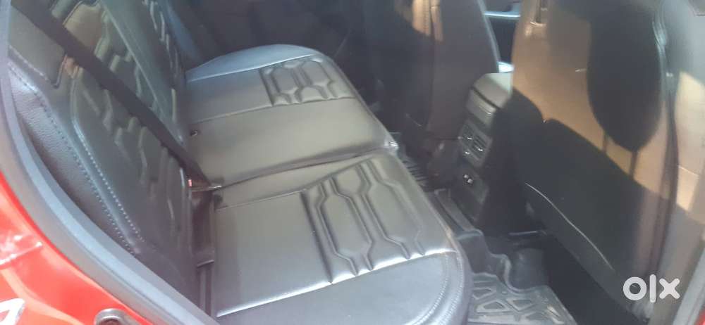 Maruti Suzuki Vitara Brezza Zxi + At, 2025, Petrol