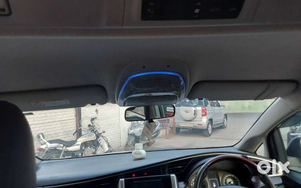 Toyota Innova Crysta 2.4 Vx Mt 8s, 2020, Diesel