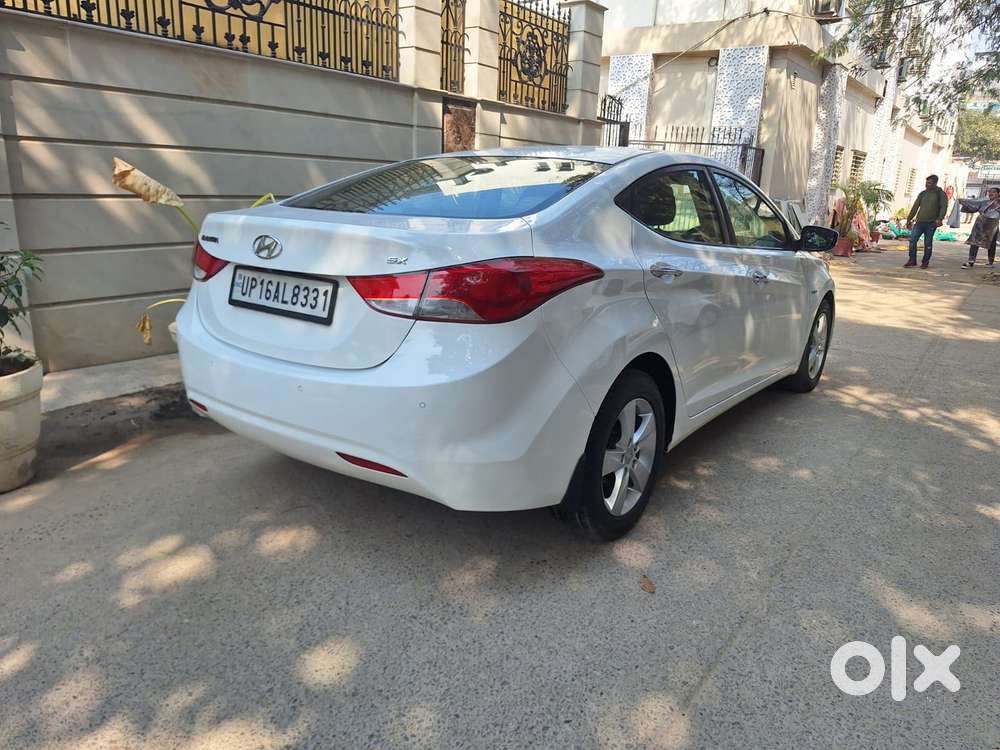 Hyundai Elantra 2012-2015 Sx, 2012, Petrol