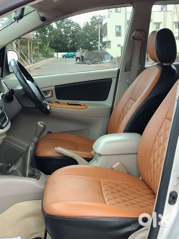 Toyota Innova 2.5 V 7 Str, 2009, Diesel