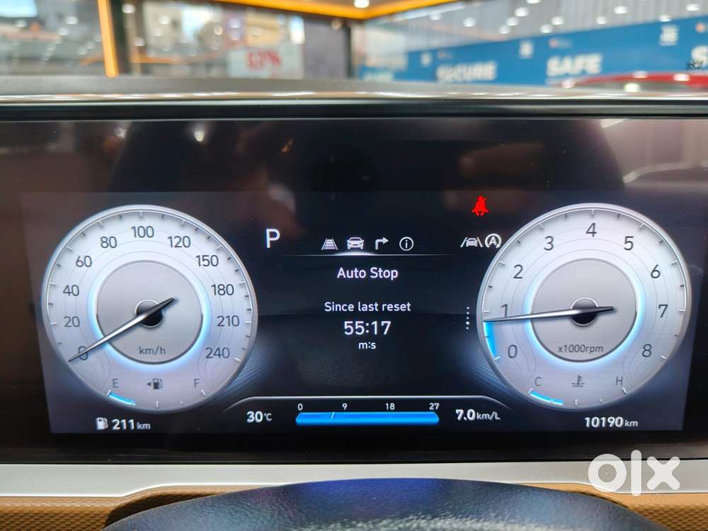 Hyundai Alcazar 2.0 Signature (o) Petrol At 7 Str, 2024, Petrol