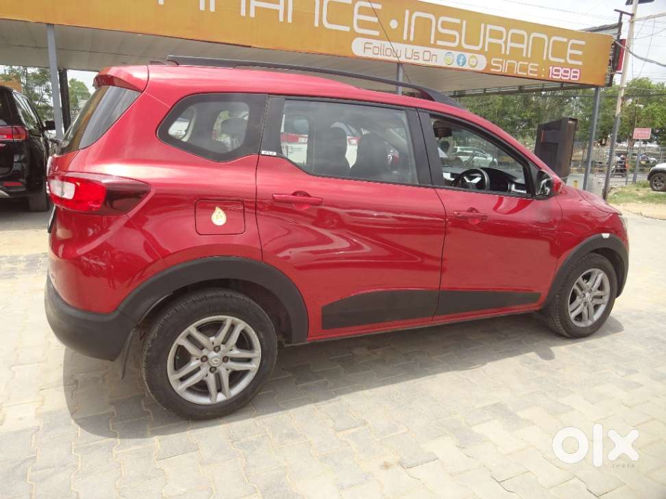 Renault Triber Rxz, 2021, Petrol