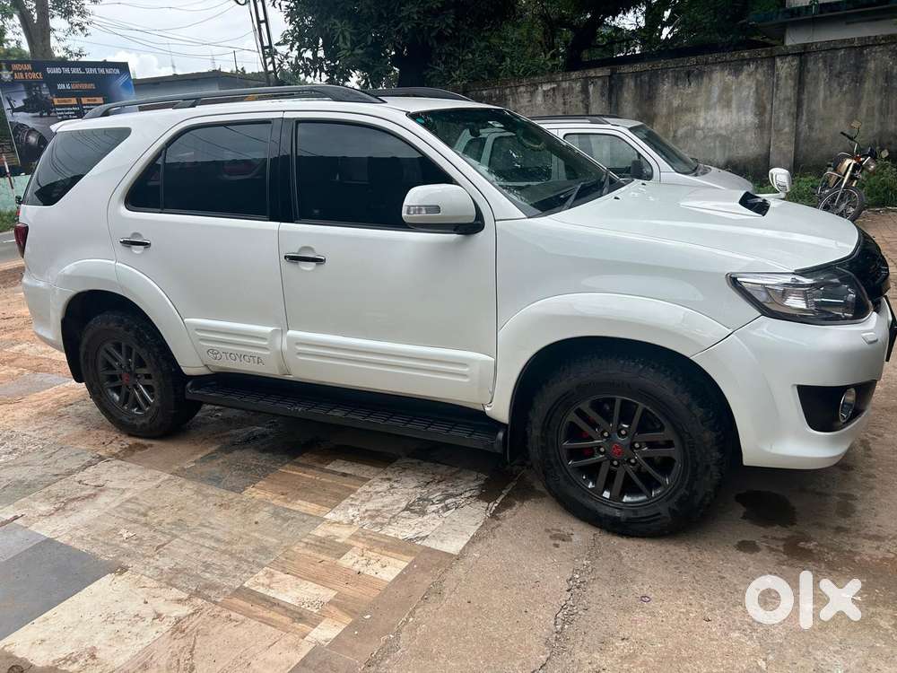 Toyota Fortuner 4x2 At, 2013, Diesel
