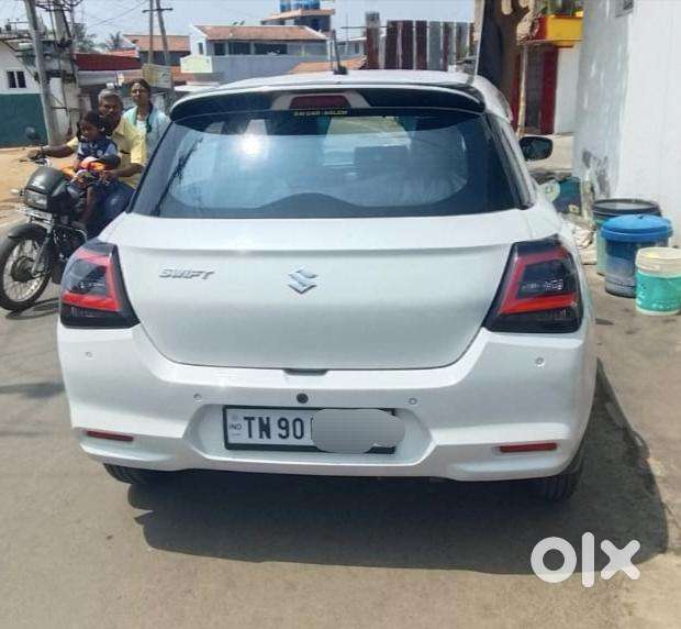 Maruti Suzuki Swift Vxi + Manual, 2024, Petrol