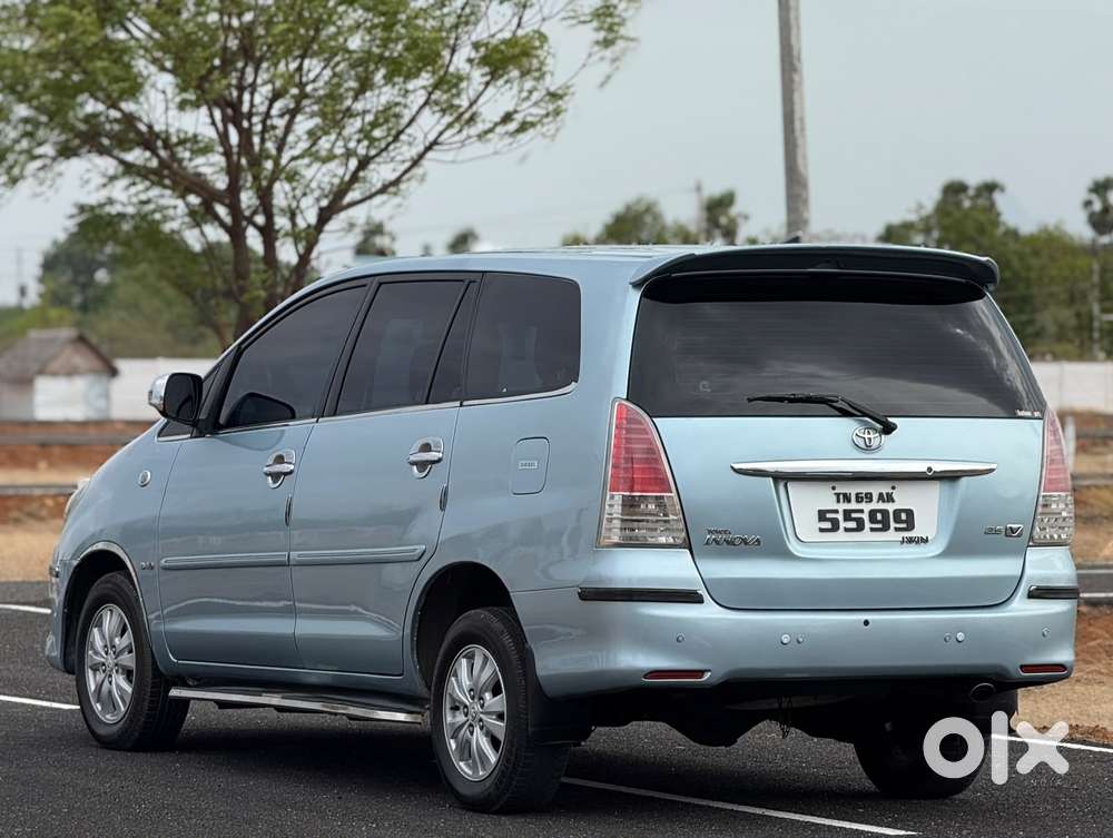 Toyota Innova, 2010, Diesel
