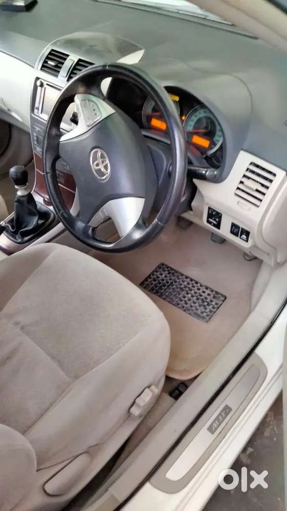2013 Toyota Corolla Altis डीज़ल 2nd